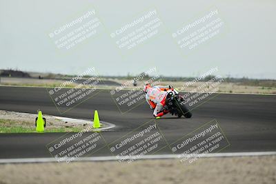 media/Apr-18-2025-TrackDaz (Fri) [[45f5874c44]]/A Group/Session 2 (Turn 10)/